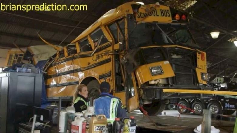 2016 Chattanooga School Bu Scrash 3 - 2016 Chattanooga School Bus Crash...
2016 Chattanooga School Bus Crash          
