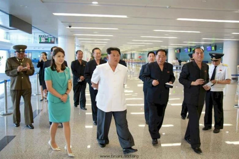 Kju Inspects Pyongyang Airport June 2015 Kcna - DPRK General's Notebook Readings...
DPRK General's Notebook Readings
